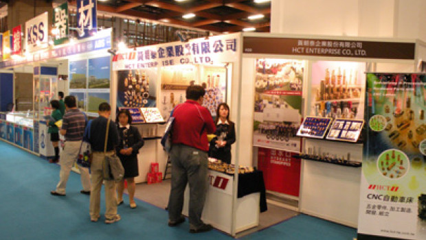 Last year already the exhibitor figure increased almost in double digits.
