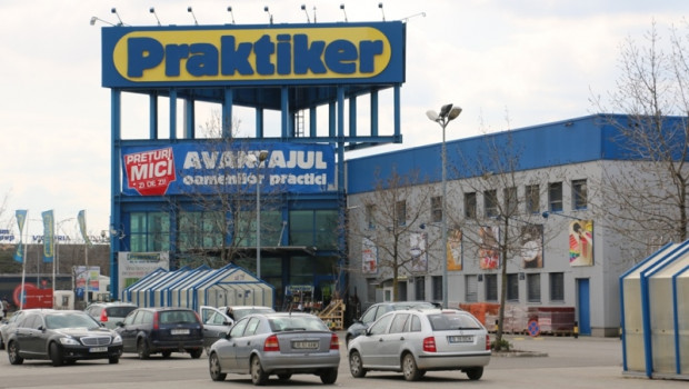 There are still currently 26 Praktiker stores in Romania.